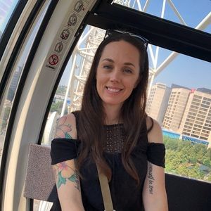 Meet your Posher, Alicia